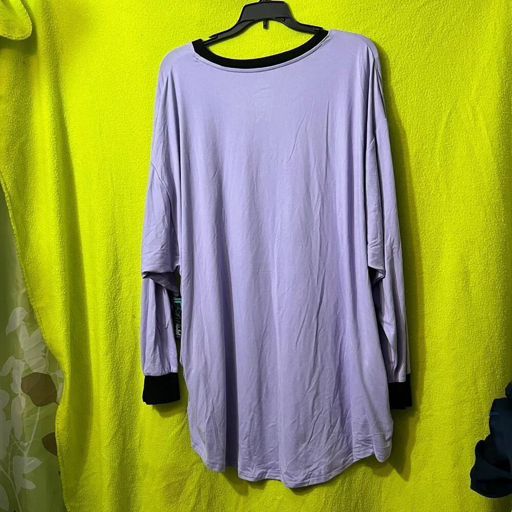 Disney's Nightmare Before Christmas Women's Sleepshirt PJ NBC New L 12-14 - Picture 11 of 11